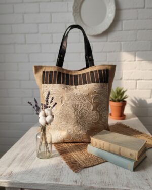 Xειροποίητη υφασμάτινη τσάντα Σχεδιασμός: Μοναδικό κομμάτι